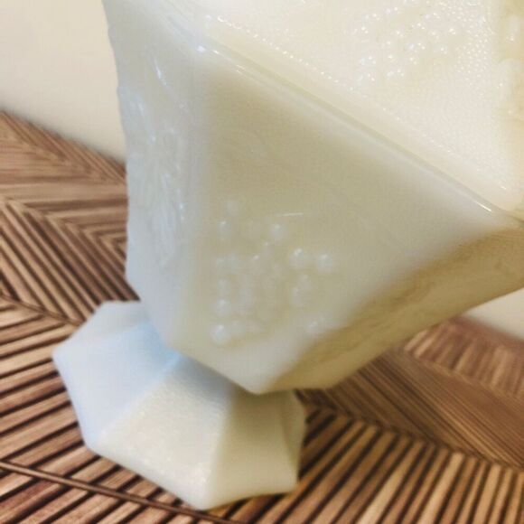 Vintage White Milk Glass Paneled Grape Pattern Octagonal Shaped Footed Pedestal - Picture 3 of 9